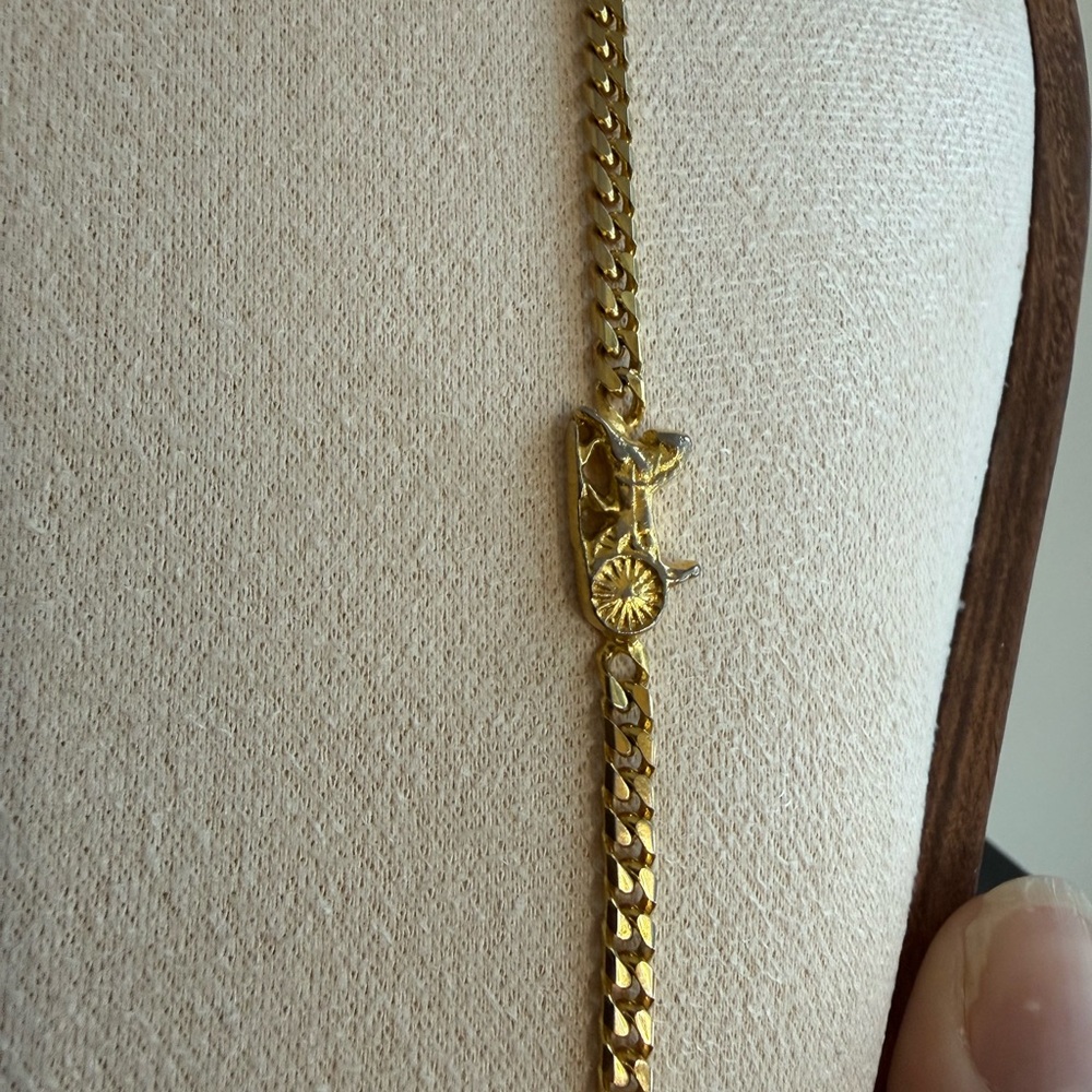 Celine Vintage Carriage Gold Necklace - Picture 4 of 8